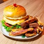 HAMBURGUESA ROYAL